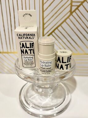 💖✨ California Naturals Hydrating Lip Balm Toasted Coconut New In Box 💖3 for $15